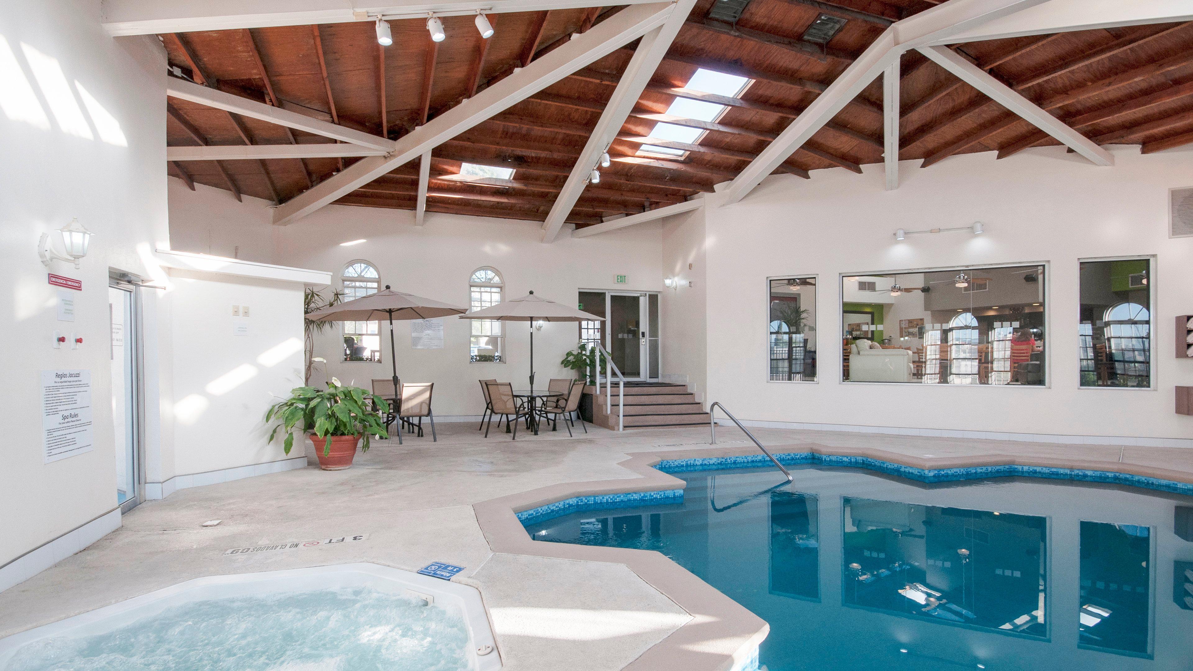 Holiday Inn Hotel&Suites Chihuahua, an IHG Hotel Bagian luar foto