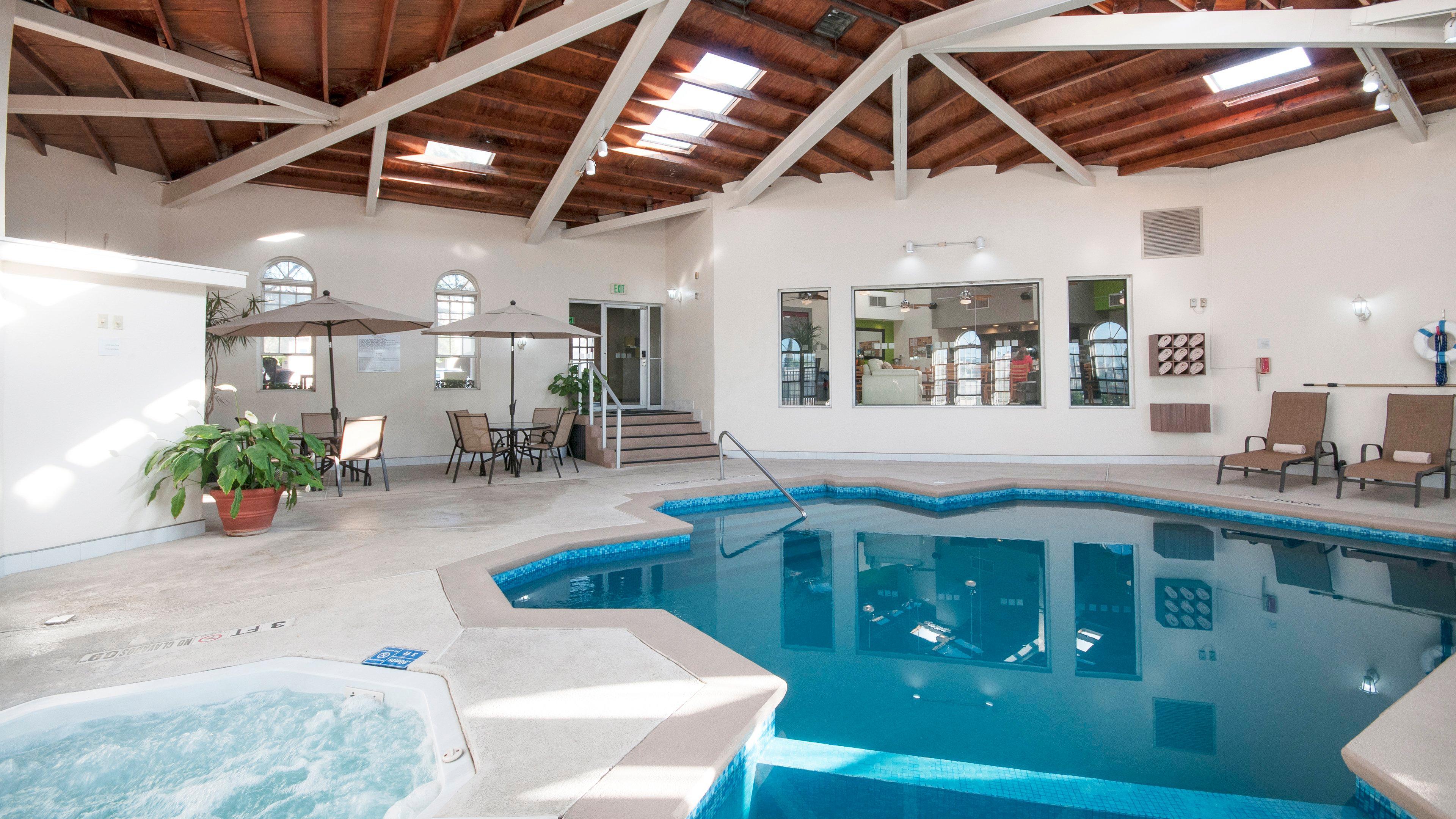 Holiday Inn Hotel&Suites Chihuahua, an IHG Hotel Bagian luar foto