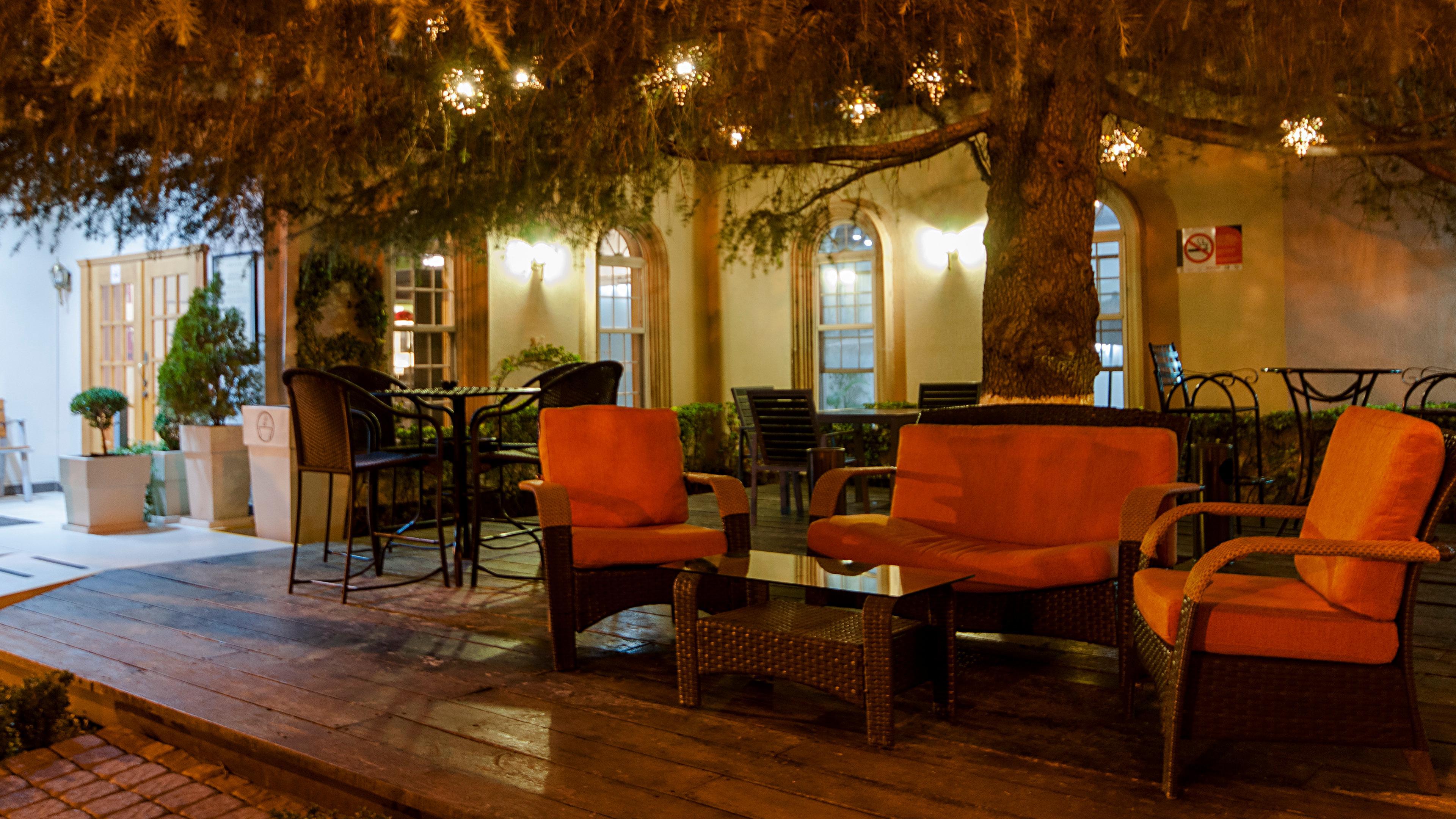Holiday Inn Hotel&Suites Chihuahua, an IHG Hotel Bagian luar foto
