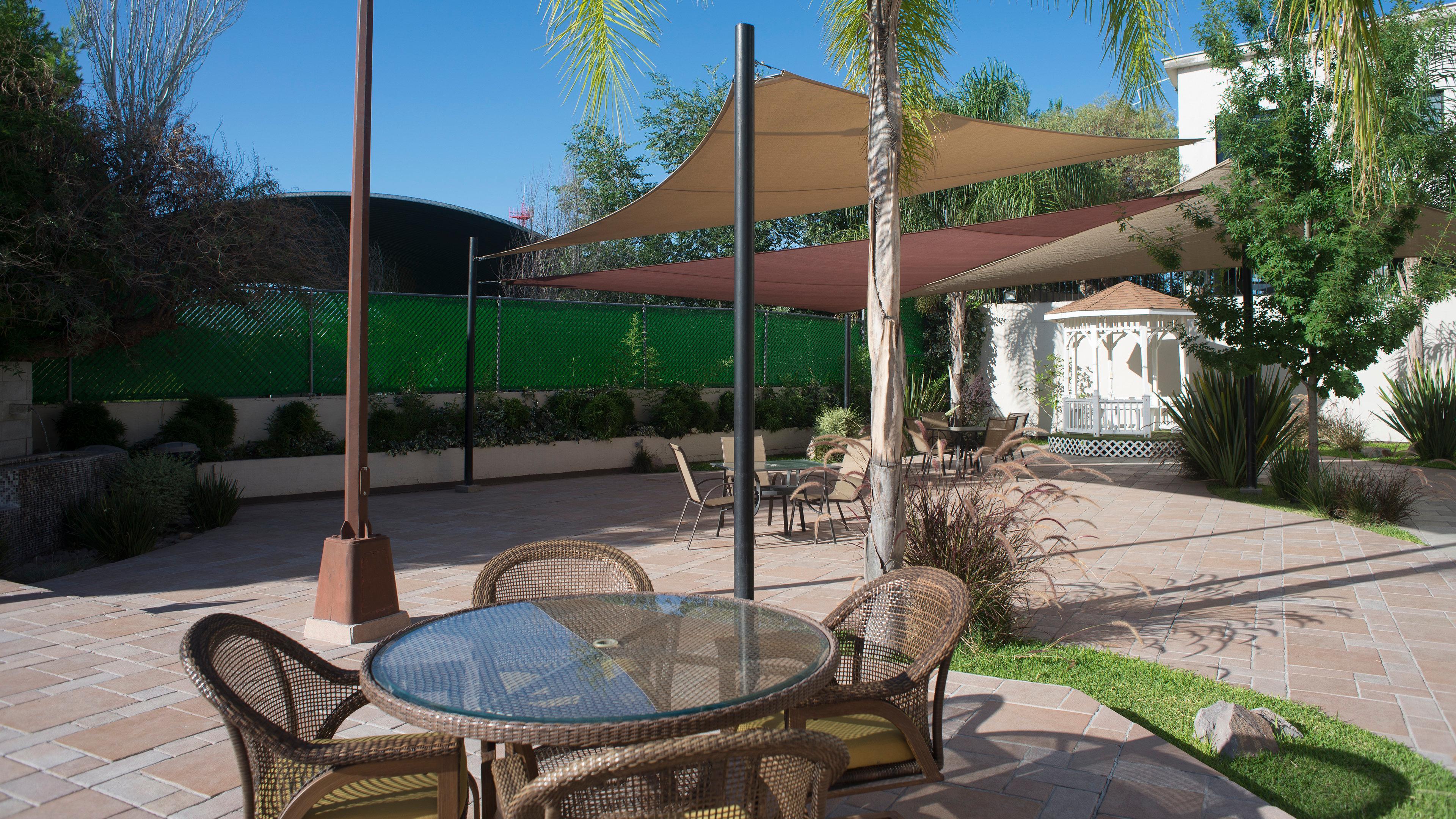 Holiday Inn Hotel&Suites Chihuahua, an IHG Hotel Bagian luar foto