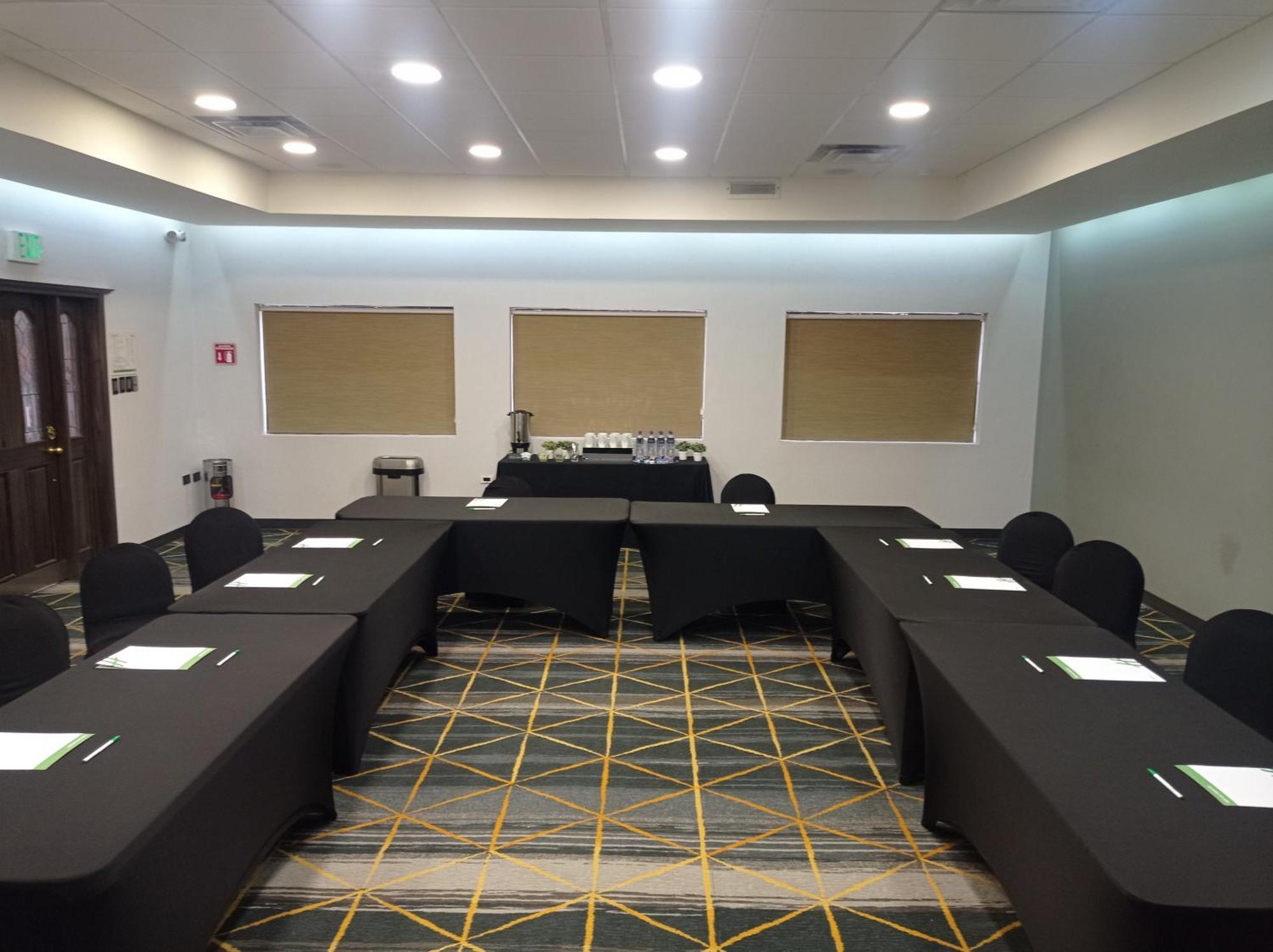 Holiday Inn Hotel&Suites Chihuahua, an IHG Hotel Bagian luar foto